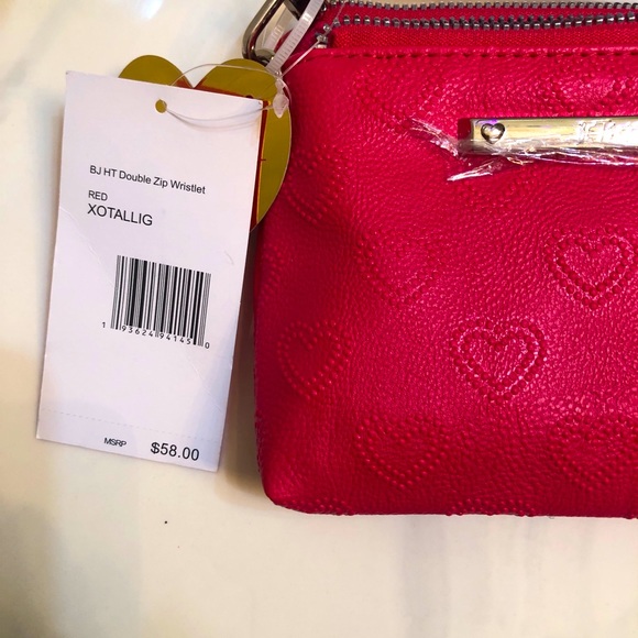 Betsey Johnson Red Faux Leather Double Zip Wristlet Embossed Heart Print NWT - Picture 9 of 10